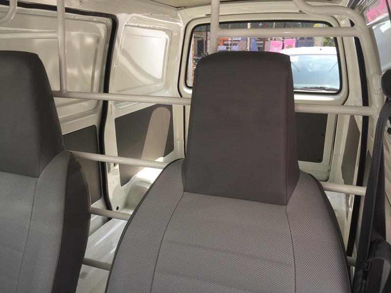 Nội thất Suzuki Blind Van 2020